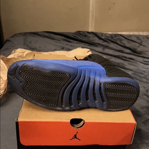 Air Jordan 12s game royal - Picture 8 of 8